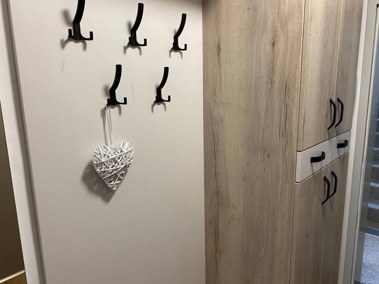 Apartament Perla Hradce Hradec Králové Zewnętrze zdjęcie